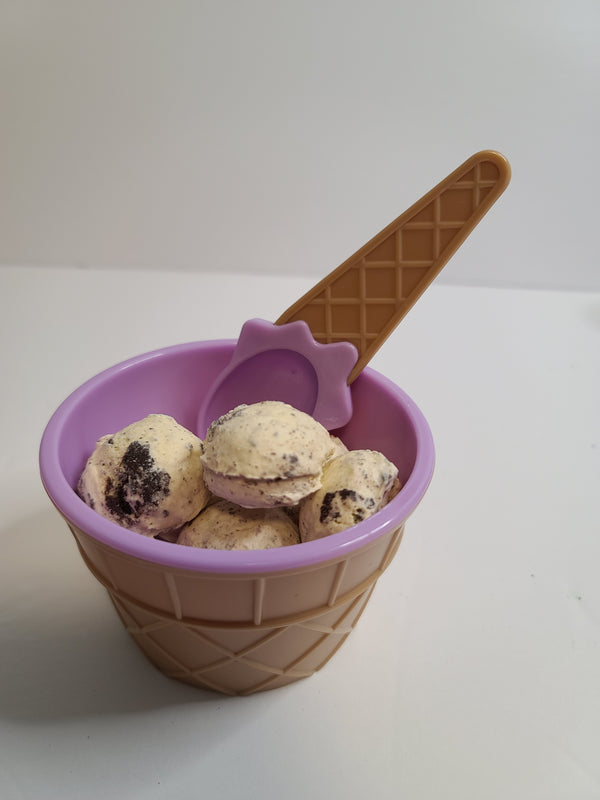 Cookies & Cream Ice Cream Scoops