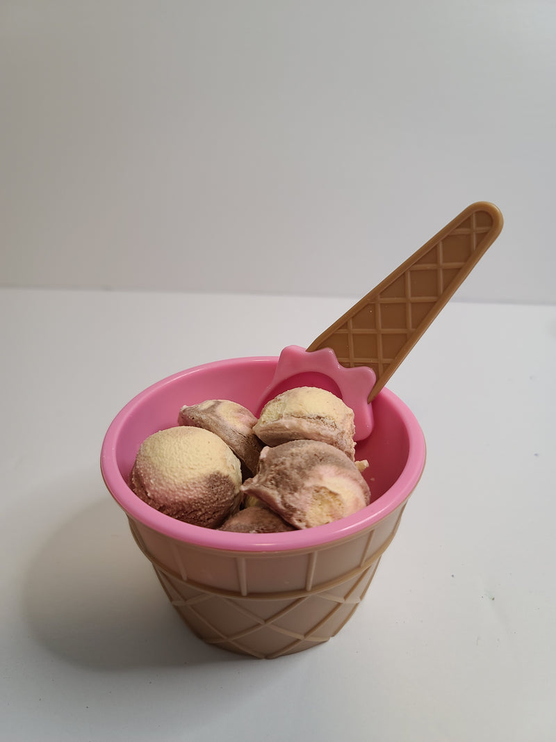 Neapolitan Ice Cream Scoops
